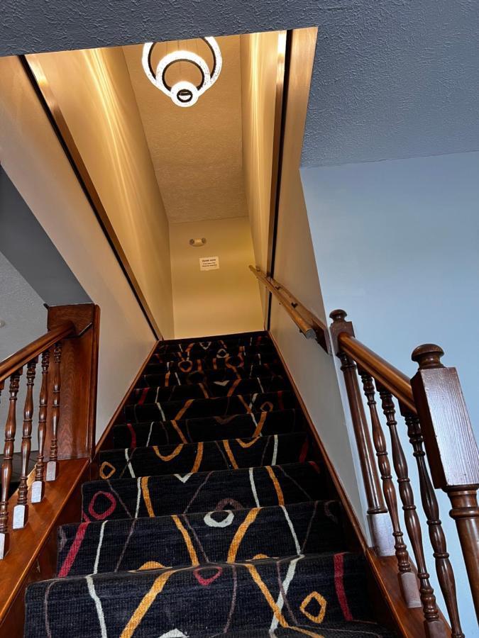 Sky Lodge Inn & Suites - Delavan Ngoại thất bức ảnh