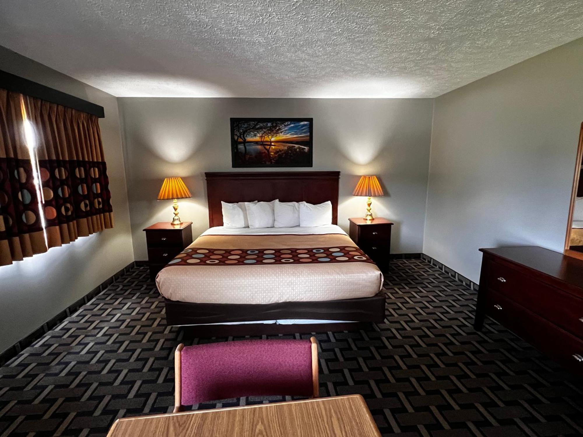 Sky Lodge Inn & Suites - Delavan Ngoại thất bức ảnh